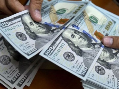 El dólar blue subió otro escalón hasta 183 pesos