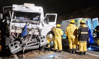 Anoche: Fuerte choque entre camiones en la Ruta 51: un herido