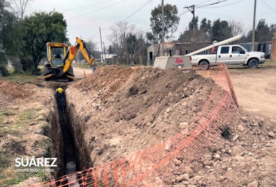 Hicieron un cruce de calles en la obra de cloacas en Huanguelén