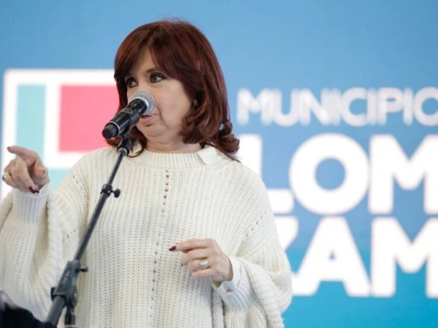 Cristina Kirchner apuntó contra el “relato” de que los problemas económicos son por la cuarentena