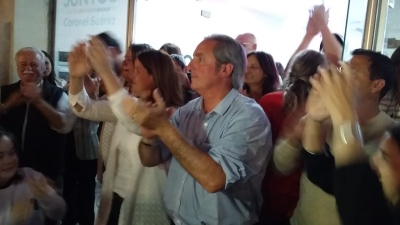 Luego de los festejos, llegó la hora de la foto en Juntos