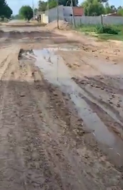 VIDEO: Calle Gorriti al 700, Villa Belgrano. Intransitable