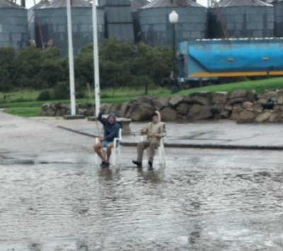 El municipio debería limpiar más seguido los desagües pluviales