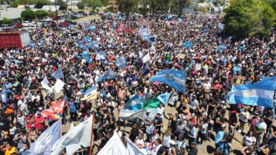 Un triunfo de la gente: derogan la ley minera en Chubut