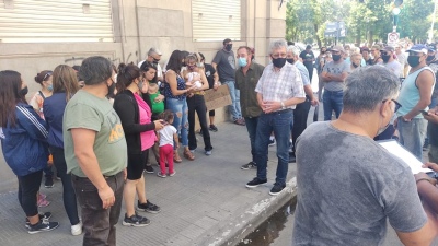 Causa UOCRA: familiares de los condenados se manifestaron frente a Fiscalía