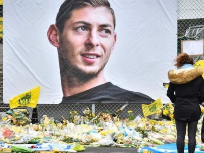 Emiliano Sala sufrió un "envenenamiento severo" antes de que se estrellara el avión