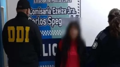 Simuló estar embarazada y le robó el bebé a una amiga: fue detenida