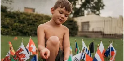 El “Mini Einstein” de 5 años con autismo: memoria fotográfica, 10 idiomas y sabe todos los países y capitales