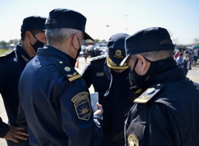 Coimas modernas: policías de la bonaerense cobraban sobornos por Mercado Pago