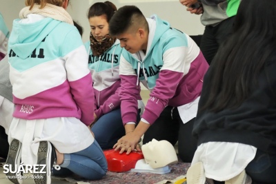 Comenzó la capacitación en RCP para jóvenes de 6° año de secundaria