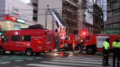 El jefe de bomberos dio detalles del impactante incendio en el que murieron 5 personas