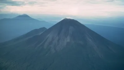 Alerta por la erupción de uno de los volcanes más peligrosos del mundo