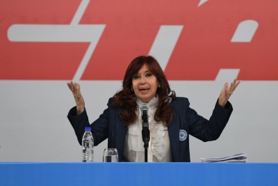 Los jueces que juzgan a Cristina Kirchner denunciaron ingresos ilegales en sus oficinas