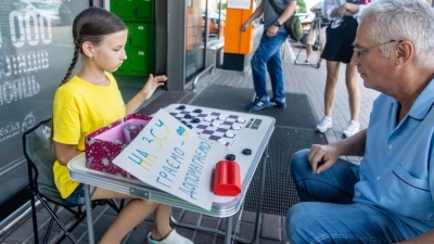 La extraordinaria historia de una niña ucraniana de 10 años que inspira al mundo