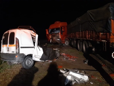 Dos fallecidos en terrible choque en la ruta 205