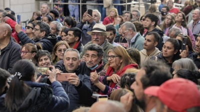 Militantes peronistas tomaron la Basílica de Luján y la transformaron en una Unidad Básica