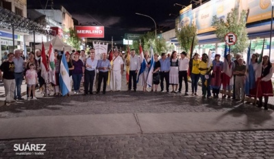 Con la fiesta de las Colectividades quedó oficialmente inaugurada la semi peatonal de calle Mitre