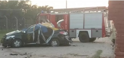 Una familia viajaba por la ruta 8, chocaron en la entrada de un pueblo y se desató una tragedia