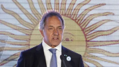 Daniel Scioli también se sumó como precantidato a presidente