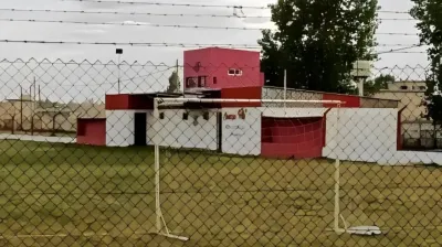 Trenque Lauquen: conmoción por la muerte de un nene de 13 años mientras jugaba al fútbol