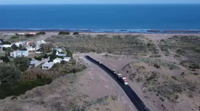 Comenzó la pavimentación del Camino de Cintura Monte Hermoso - Sauce Grande