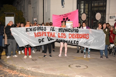 Vecinos marcharon en contra del maltrato animal en Pigüé