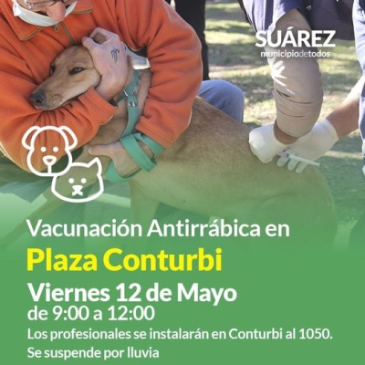 Campaña de vacunación antirrábica en la Plaza Conturbi