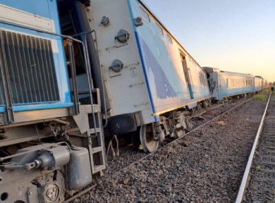 Condenan a un camionero por provocar el descarrilamiento del tren que venía a Bahía