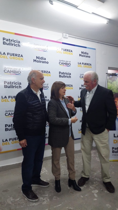 Alberto Fernández y sus candidatos estuvieron con Patricia Bullrich en Bahía Blanca