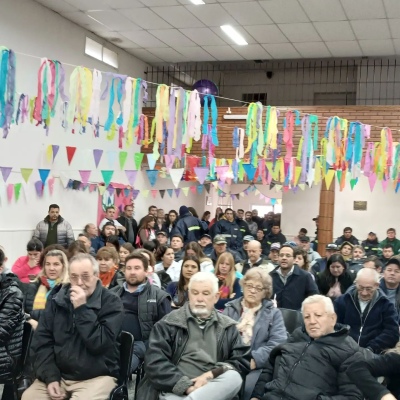 Después de casi tres años y medio de poco reclamo y largo silencio, los municipales empiezan a protestar