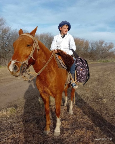 Este niño también cree que para tener futuro hay que estudiar