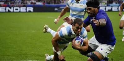 Mundial de Rugby: Argentina sufrió sobre el final pero ganó y mantiene vivo su sueño