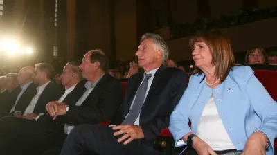 Con Macri y las principales figuras de JxC, Bullrich presentó su libro y llamó a "terminar con el kirchnerismo para siempre"