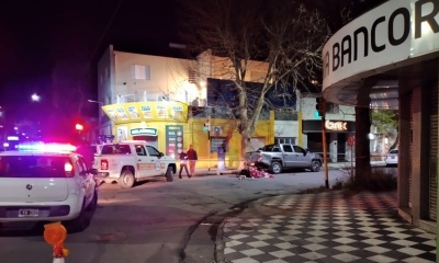 Murió un motociclista tras un fuerte choque en el centro de Bahía Blanca