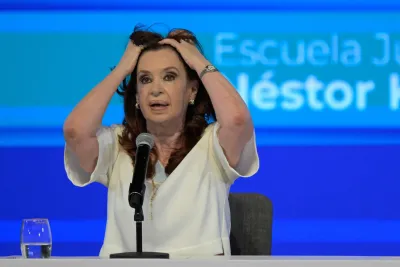 Revés para Cristina Kirchner: la Justicia ordenó reabrir las causas Hotesur-Los Sauces