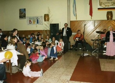 En el día internacional de las Bibliotecas recordamos las palabras de Luisa cuando la Biblioteca Popular cumplía 15 años