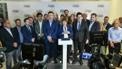 Bullrich apuntó contra Milei tras la disparada del dólar: "Está prendiendo más fuego para que el país explote"