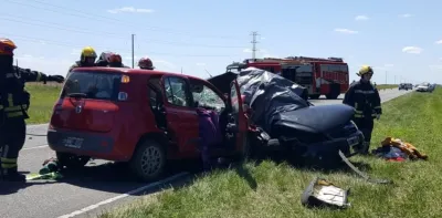 Tragedia en la ruta 11: tres muertos en un choque frontal entre Villa Gesell y Mar Chiquita