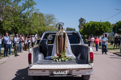 Los Bayos de Badiola, la Virgen “Santa Teresita de Jesús” y las instituciones representan el corazón de Pasman