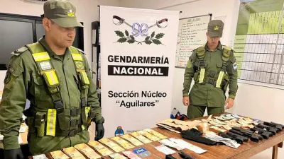 Detuvieron a dos ciudadanos chilenos que viajaban en micro hacia Mendoza con armas pegadas al cuerpo