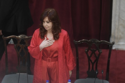 Cristina Kirchner ingresó al Congreso realizando un aberrante gesto a los presentes en las inmediaciones