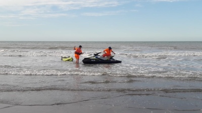 Monte Hermoso: buscan a un joven que desapareció en el mar