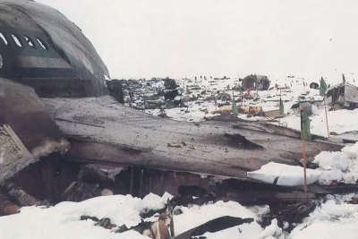 La catástrofe del Monte Erebus, el avión que se estrelló contra un volcán en actividad en la Antártida