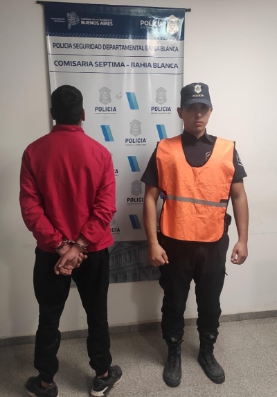 Con el cráneo perforado de un balazo, logró identificar al agresor