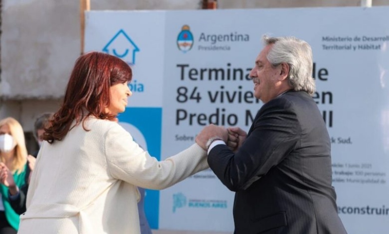 Cristina, Alberto y un discurso de barricada que marca lo berreta que será la campaña