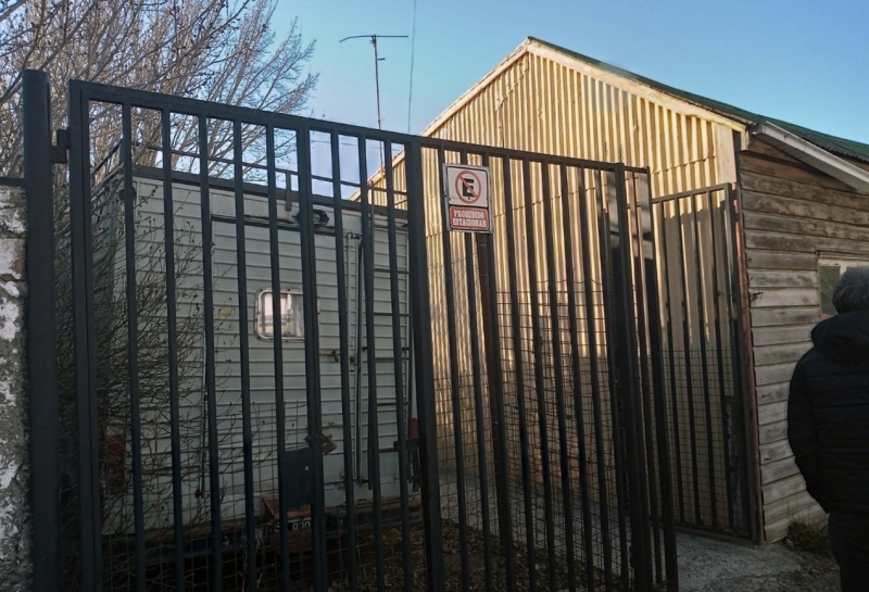 La casa en la calle Mitre en Río Gallegos en el momento del allanamiento