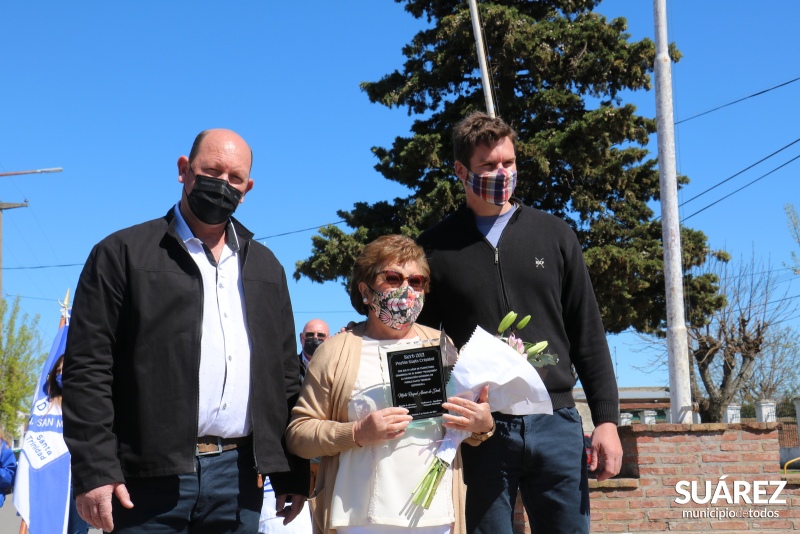 LA COMUNIDAD DE SANTA TRINIDAD DISTINGUIÓ A SUS VECINOS