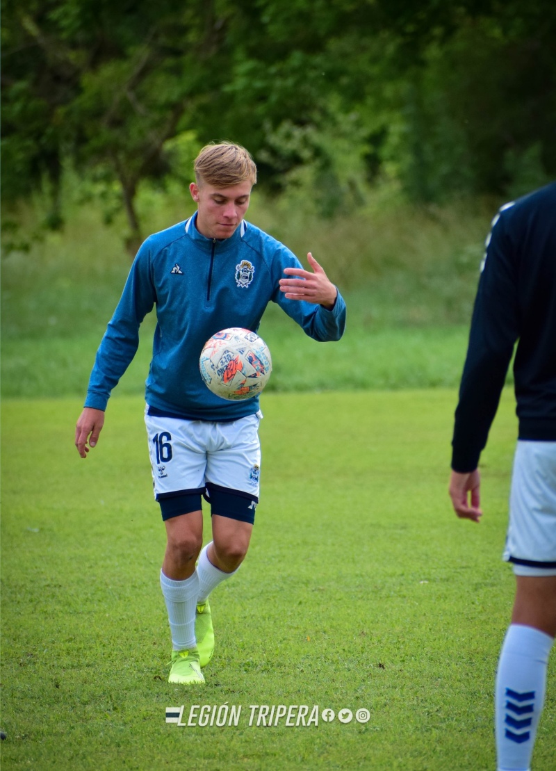 ALEXIS STEIMBACH DEBUTÓ EN LA RESERVA DE GIMNASIA Y ESGRIMA LA PLATA