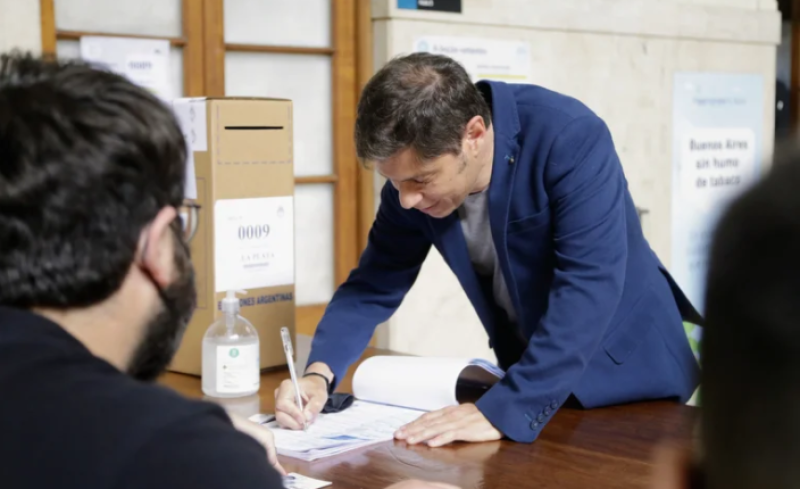 Kicillof hace cambios y crea dos nuevos Ministerios