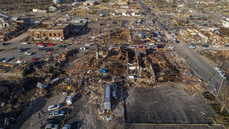 Imágenes impactantes: así quedó Estados Unidos tras los devastadores tornados que dejaron más de 80 muertos